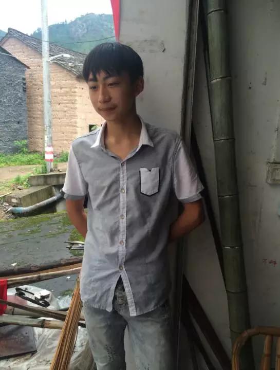 點(diǎn)滴積累，傳遞真情-西尼愛心階梯幫扶困難學(xué)生第三次仙居行