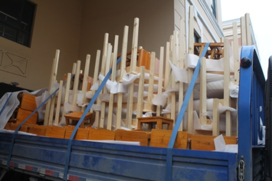 西尼機(jī)電暖冬福利院之行-“社會(huì)責(zé)任，我們?cè)诼飞稀? /></p><p style=