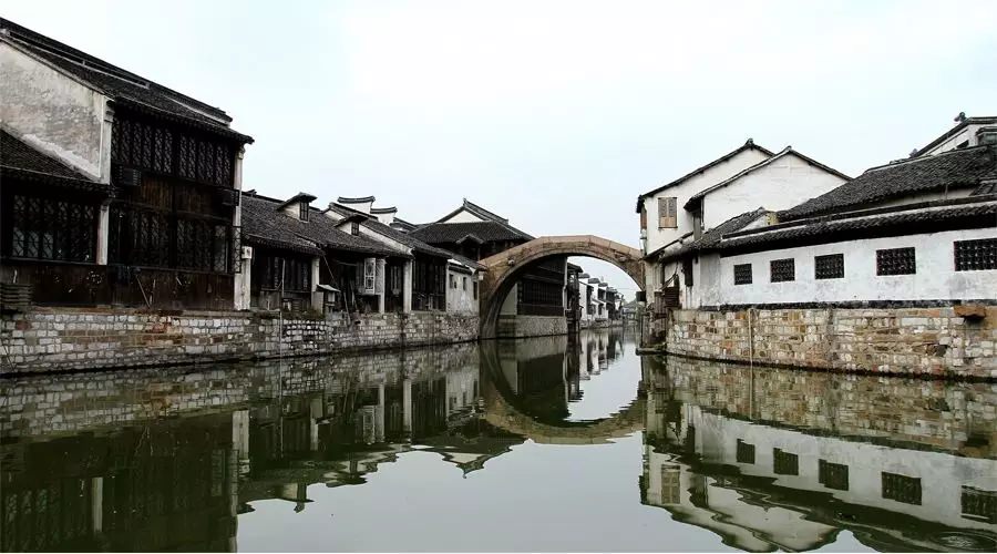 【4天五一小長(zhǎng)假攻略】-西尼機(jī)電預(yù)祝各位“五一勞動(dòng)節(jié)”快樂(lè)！