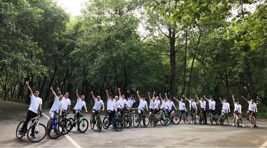 話“破繭”之勢，商“創(chuàng)新”之路 — 祝賀西尼機(jī)電2018年半年度營銷會(huì)議圓滿舉行